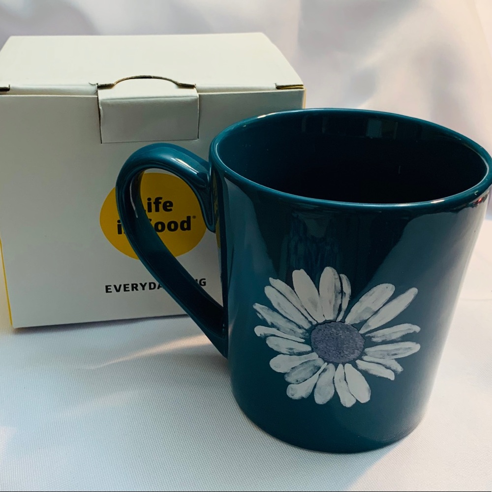 ‘Life is Good’ Mug (Everyday Mug)